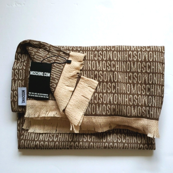 NWOT Moschino Wool Blanket Scarf Brown Tan Moschino Blanket Scarf w/ Tan Fringe - Picture 4 of 16